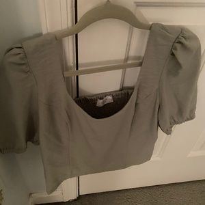 Sage Top Puff Sleeve Size Large Green